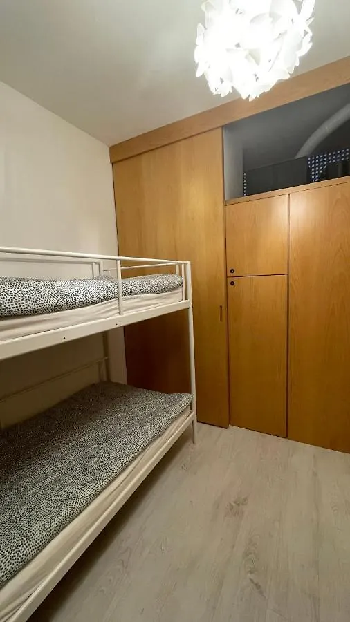 別荘 Lake View, Swimming Pool, Tennis Court And Private Parking Mezzegra イタリア
